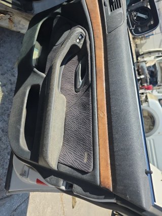 Paño de puerta delantero derecho BMW 525TD