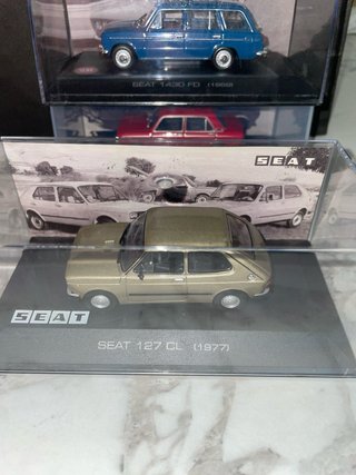SEAT 127 CL (1977) 1/43 Colección SEAT