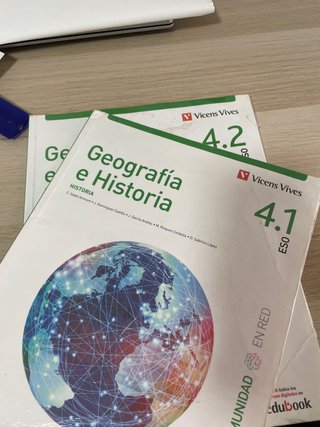 Geografía e Historia, 4 ESO, Comunidad en red