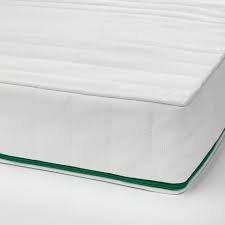 Cama infantil extensible IKEA