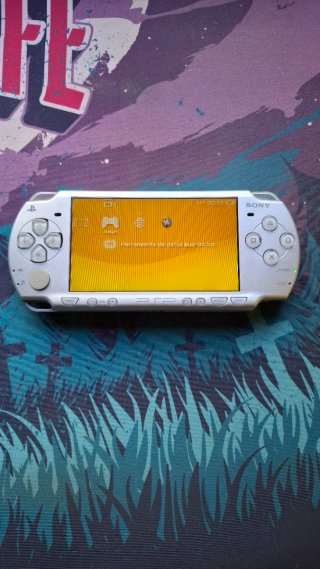 PSP 2004 Silver