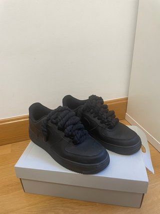 Nike Air Force 1 Negras