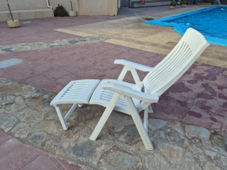 Hamacas de piscina blancas