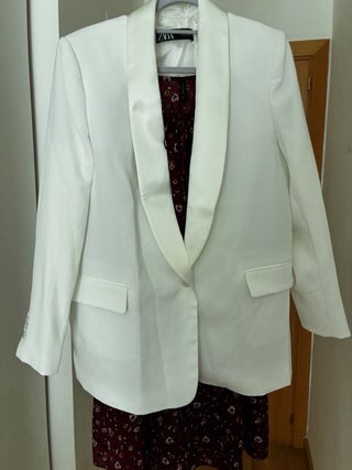 Lote de 4 prendas de ropa mujer