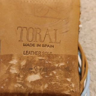 Sandalias tiras mujer piel.N.37.Toral