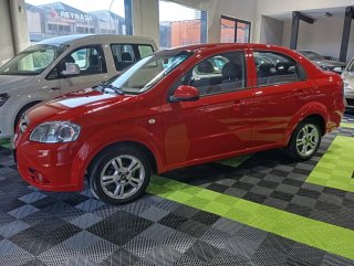 Chevrolet Aveo impoluto, único dueño 101cv