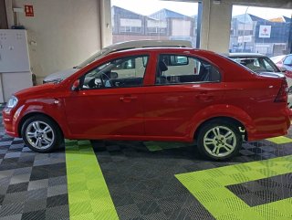 Chevrolet Aveo impoluto, único dueño 101cv