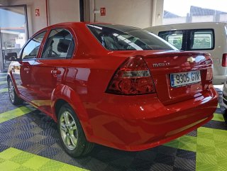 Chevrolet Aveo impoluto, único dueño 101cv