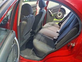 Chevrolet Aveo impoluto, único dueño 101cv