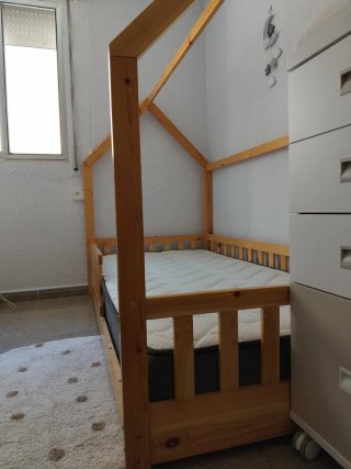 Cama infantil casita madera