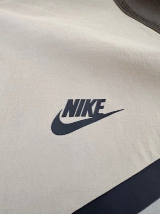 Chaqueta Nike Woven XL PVP 119€