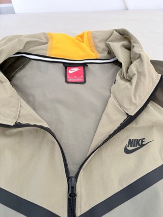 Chaqueta Nike Woven XL PVP 119€