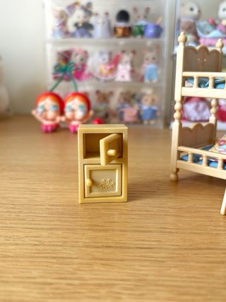 Litera y Mesita Sylvanian Families