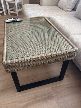 Mueble TV negro y madera, mesa centro, estanteria