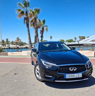 Infiniti Q30 2019