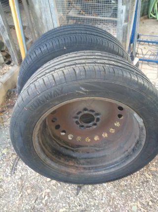 2 ruedas completas de Ford Mondeo mk3