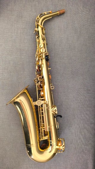 ALQUILER Saxofón Yamaha YAS 280