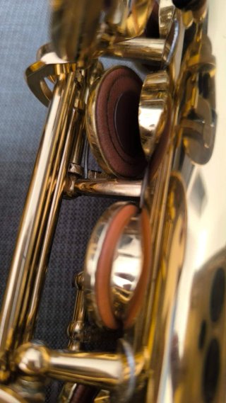ALQUILER Saxofón Yamaha YAS 280