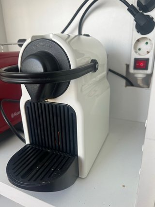 Cafetera Nespresso Cápsulas Blanca