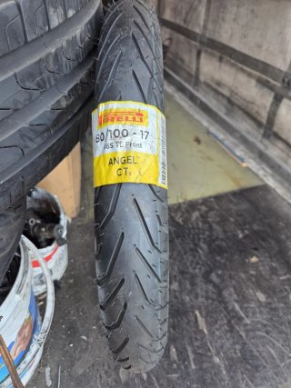 Neumático Pirelli Angel City 80/100-17