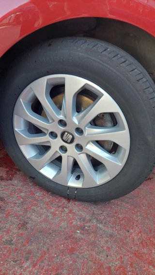 Llantas SEAT León 16 + Neumáticos Michelin