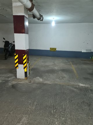 ALQUILER PLAZA DE GARAJE. Calle Doña María Coronel