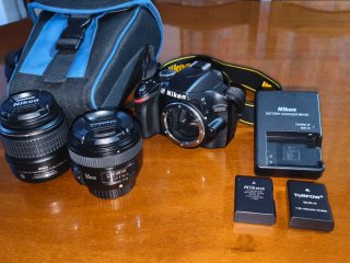 Nikon D3200 + 2 Objetivos + Accesorios