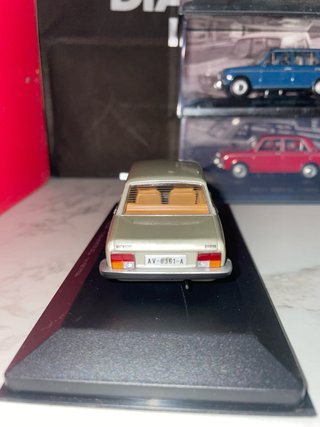 SEAT 132-2000 (1975) 1/43 Colección