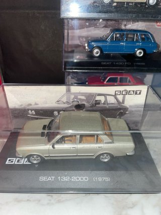 SEAT 132-2000 (1975) 1/43 Colección