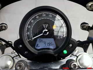 TRIUMPH BONNEVILLE SPEEDMASTER ¿A2?