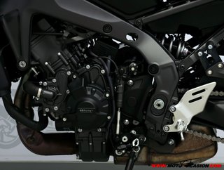 YAMAHA MT-09