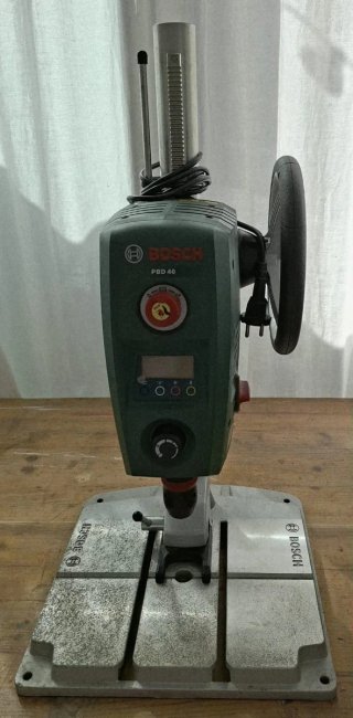 Taladro de columna Bosch PBD 40 Professional