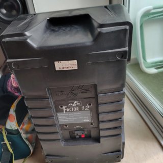DAS Factor 12 Altavoz Negro