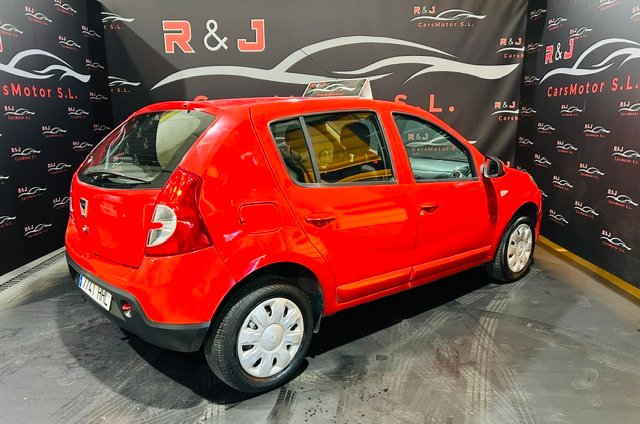 Dacia Sandero 2012