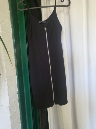 Vestido Bershka Negro Cremallera Delantera Talla X
