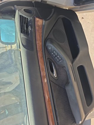 Panel Puerta Delantero Izquierdo BMW 525TD