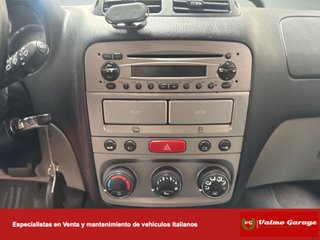 Alfa Romeo 147 1.6 Twin Spark 105 cv 5P Año 2005