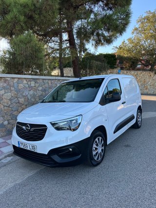 Opel Combo Cargo 1.5 DGT C (2022) — 100 CV