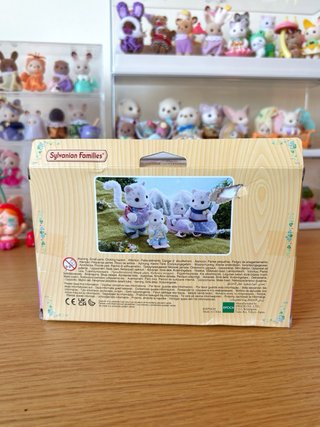 Sylvanian Families Snow Leopard Family