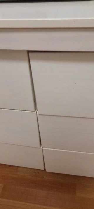 Cómoda blanca de madera con 6 cajones