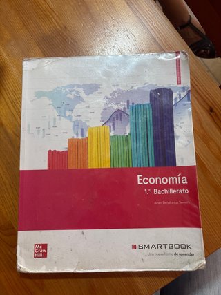 Libro de Economía 1o Bachillerato
