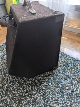 Fender B-DEC 30 Amplificador Bajo 30W