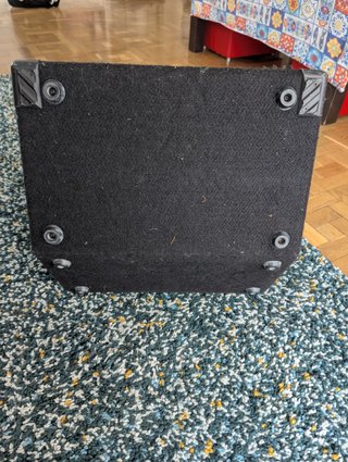 Fender B-DEC 30 Amplificador Bajo 30W