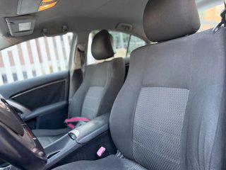 Toyota Avensis 2012