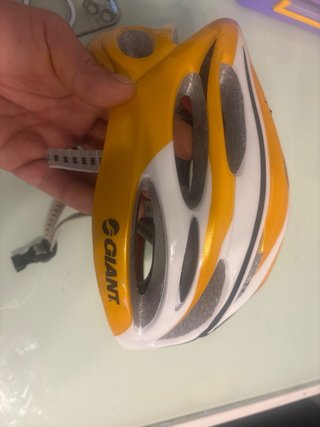 Casco Giant Bicicleta en muy buen estado.