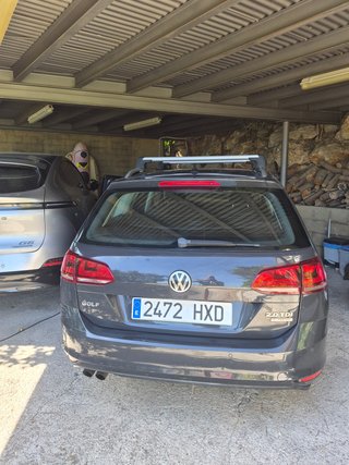 Volkswagen  Golf Variant 2014