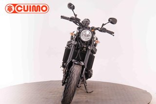 YAMAHA XSR 900