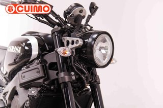 YAMAHA XSR 900
