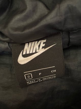 Abrigo Nike Negro