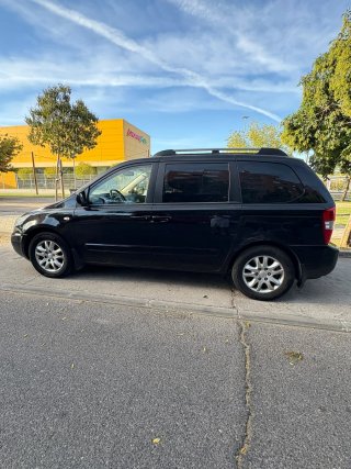 KIA Carnival 2010
